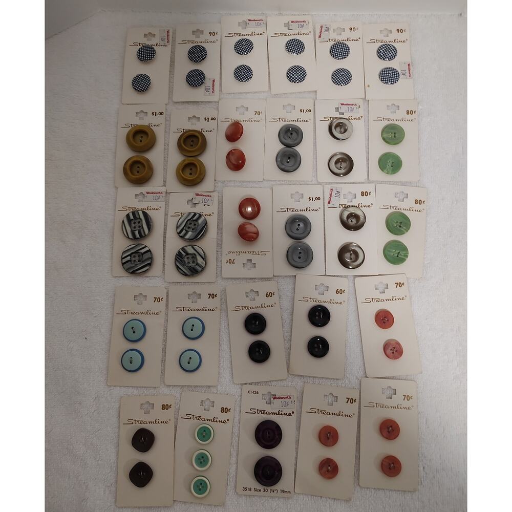 Streamline Lot/28 Assorted Vintage Buttons New On Cards
